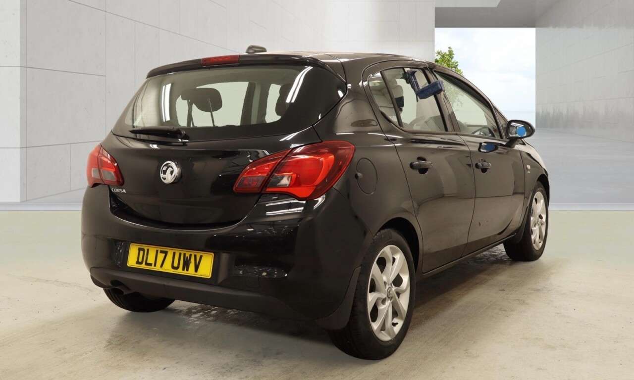 A 2017 VAUXHALL CORSA 1.4i ecoFLEX SRi Hatchback 5dr Petrol Manual Euro 6 (90 ps) 12 Months MOT + A 2017 VAUXHALL CORSA 1.4i ecoFLEX SRi Hatchback 5dr Petrol Manual Euro 6 (90 ps) 12 Months MOT +