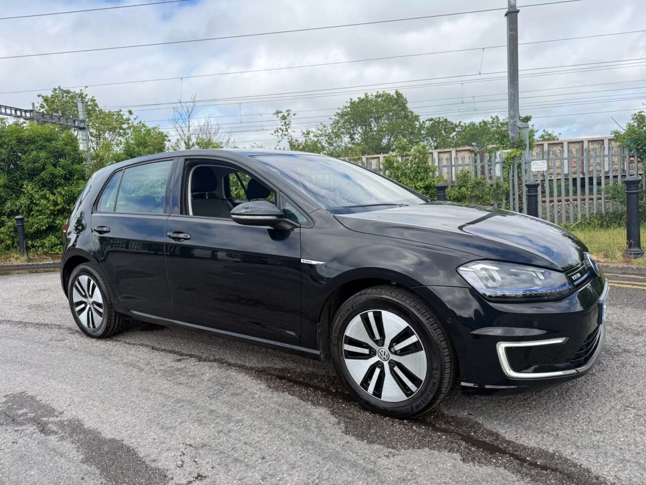 2015 VOLKSWAGEN E-GOLF 2015 VOLKSWAGEN E-GOLF