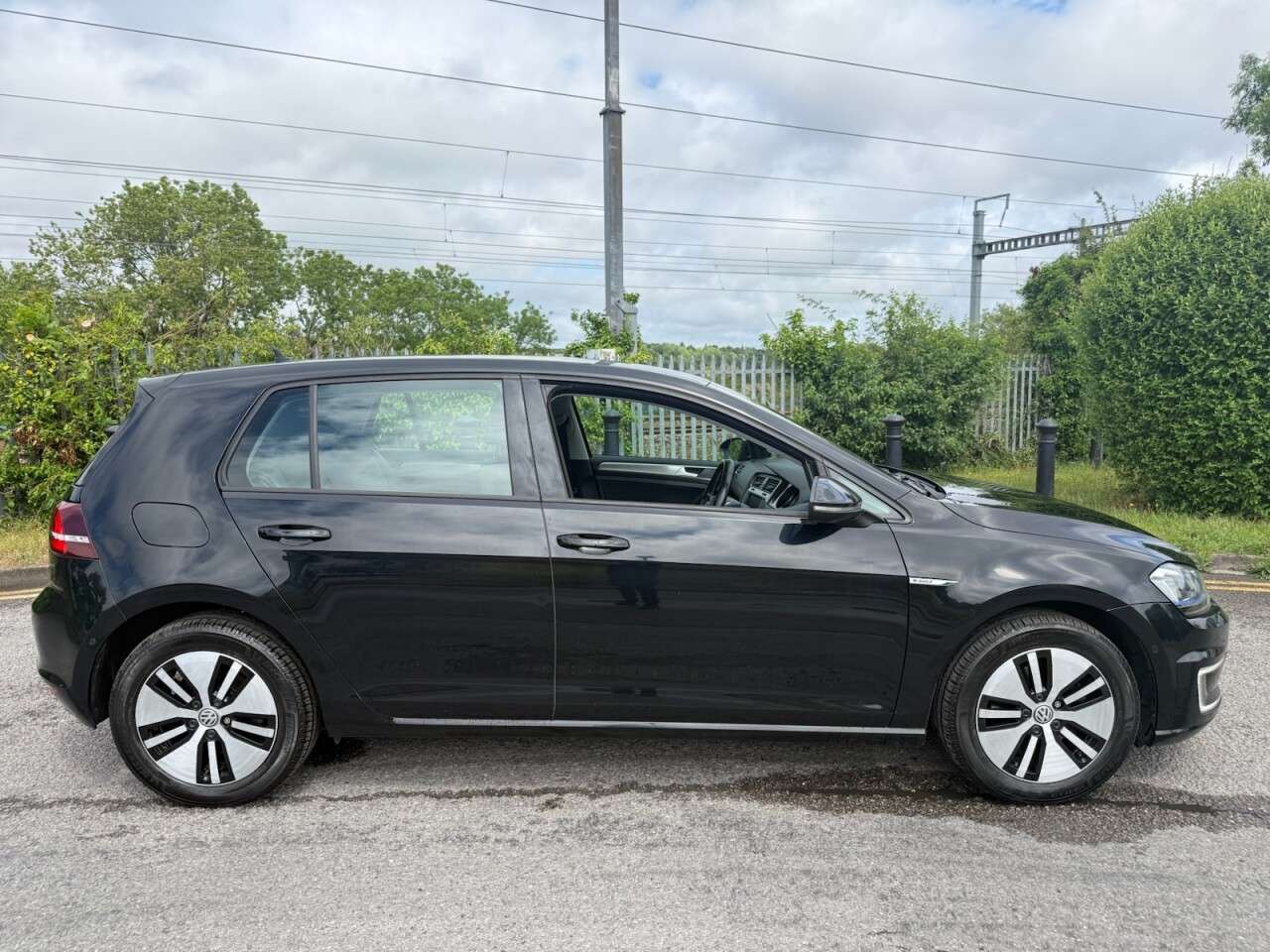 2015 VOLKSWAGEN E-GOLF 2015 VOLKSWAGEN E-GOLF