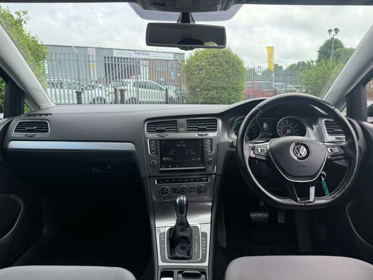 2015 VOLKSWAGEN E-GOLF 2015 VOLKSWAGEN E-GOLF