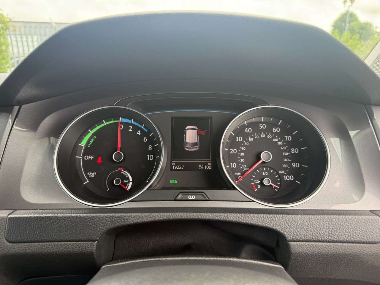 2015 VOLKSWAGEN E-GOLF 2015 VOLKSWAGEN E-GOLF