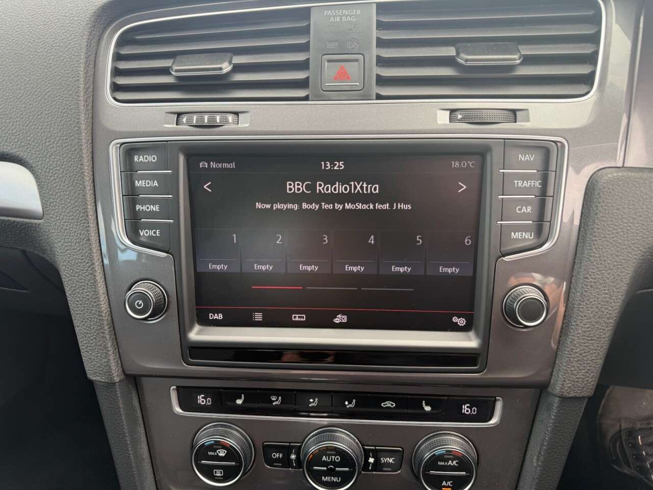 2015 VOLKSWAGEN E-GOLF 2015 VOLKSWAGEN E-GOLF