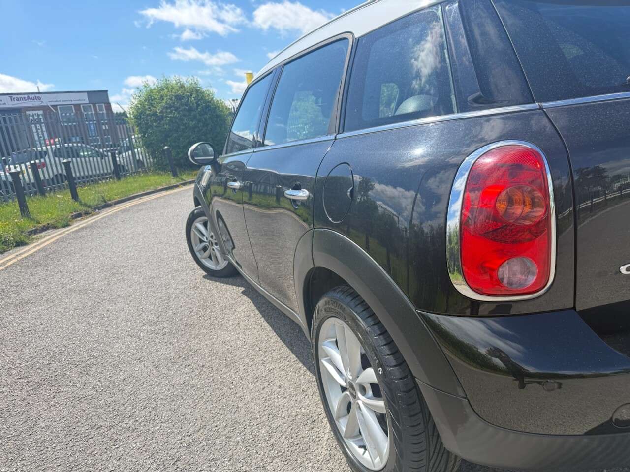 2014 MINI COUNTRYMAN 2014 MINI COUNTRYMAN