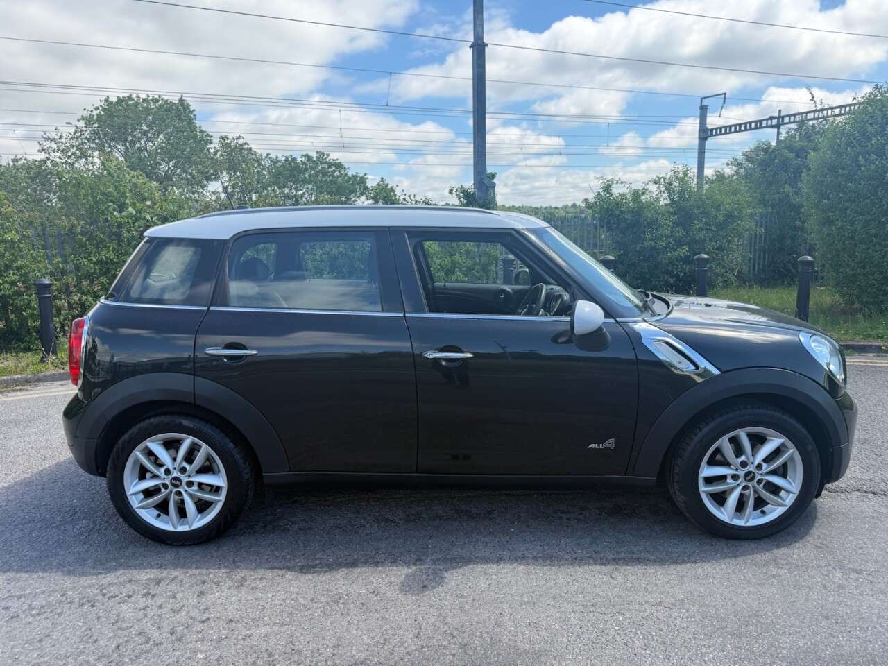 2014 MINI COUNTRYMAN 2014 MINI COUNTRYMAN