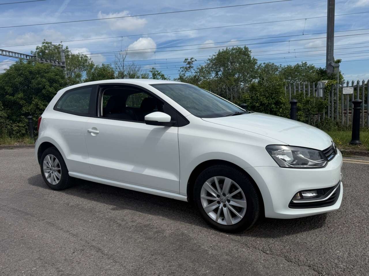 2014 VOLKSWAGEN POLO 2014 VOLKSWAGEN POLO