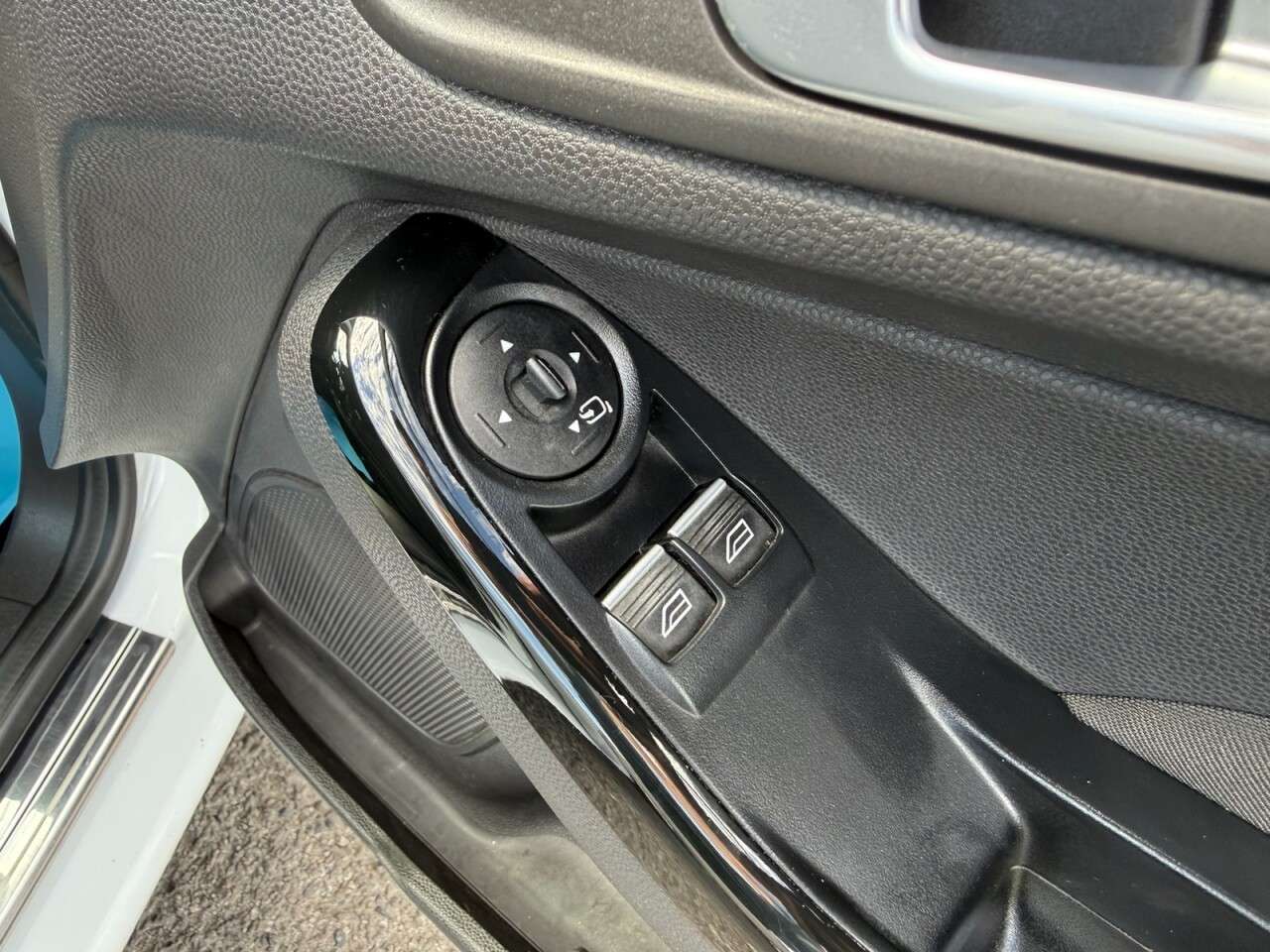 2016 FORD FIESTA 2016 FORD FIESTA