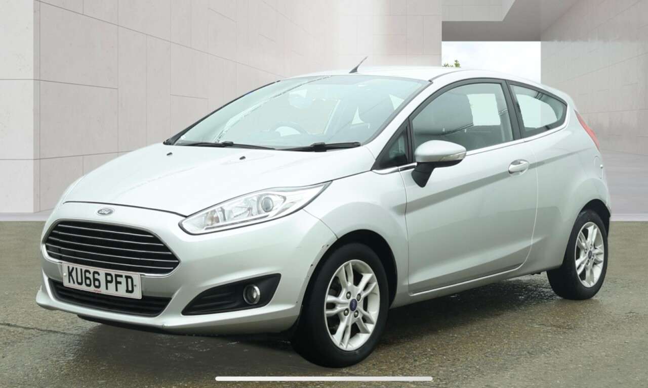 A 2016 FORD FIESTA 1.0T EcoBoost Zetec Hatchback 3dr Petrol Manual Euro 6 (s/s) (100 ps) Econo A 2016 FORD FIESTA 1.0T EcoBoost Zetec Hatchback 3dr Petrol Manual Euro 6 (s/s) (100 ps) Econo