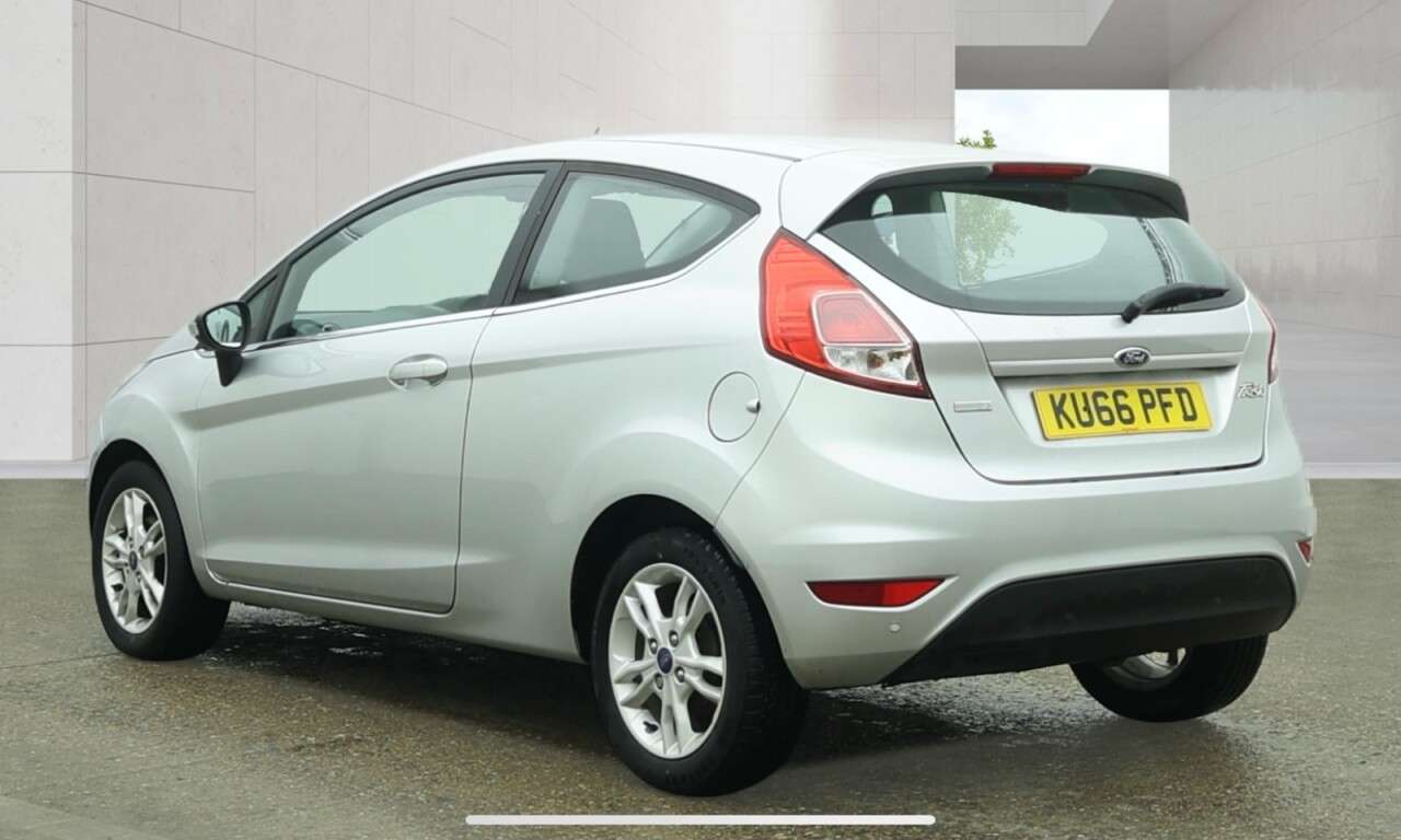 A 2016 FORD FIESTA 1.0T EcoBoost Zetec Hatchback 3dr Petrol Manual Euro 6 (s/s) (100 ps) Econo A 2016 FORD FIESTA 1.0T EcoBoost Zetec Hatchback 3dr Petrol Manual Euro 6 (s/s) (100 ps) Econo