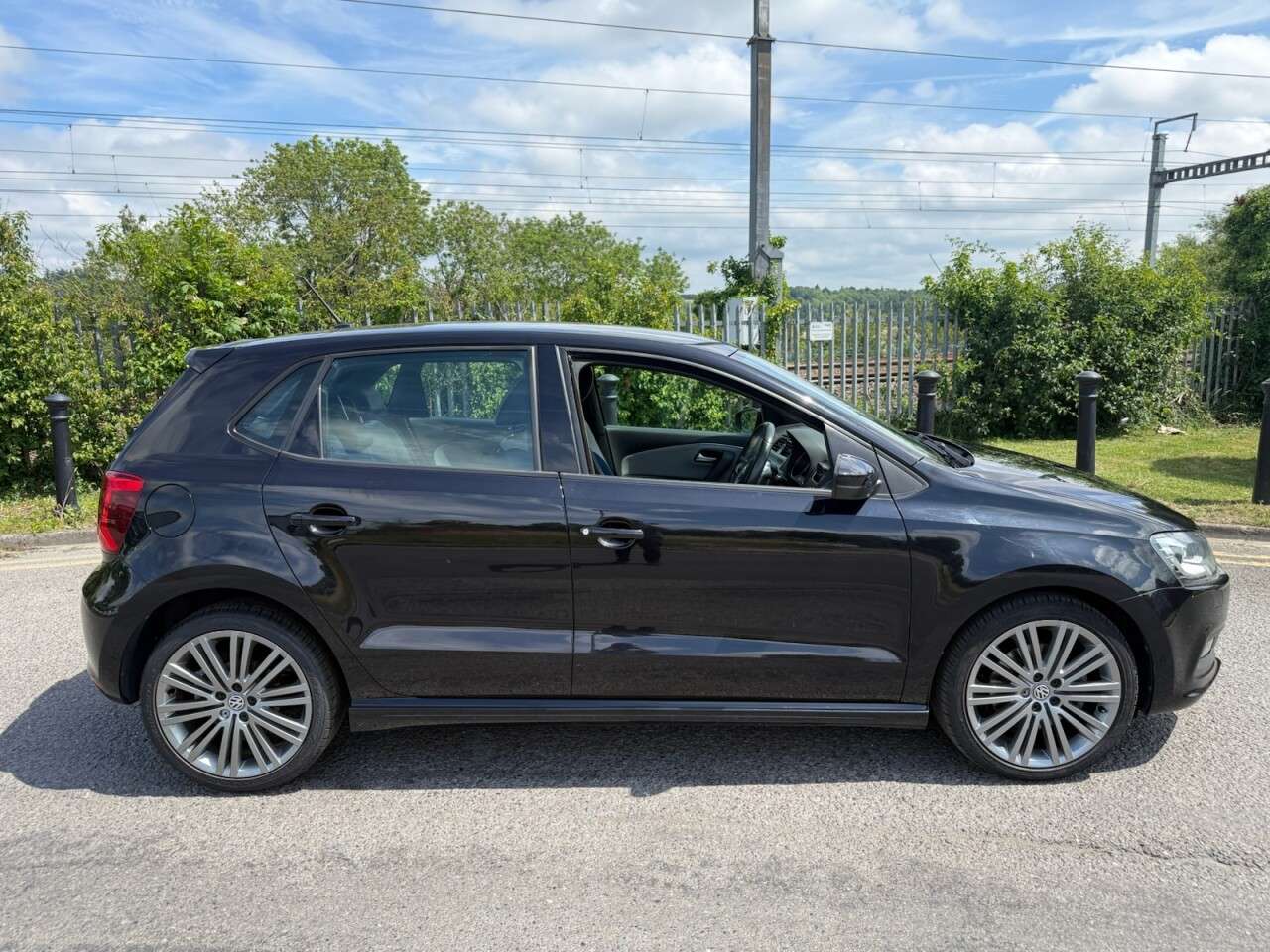 2014 VOLKSWAGEN POLO 2014 VOLKSWAGEN POLO