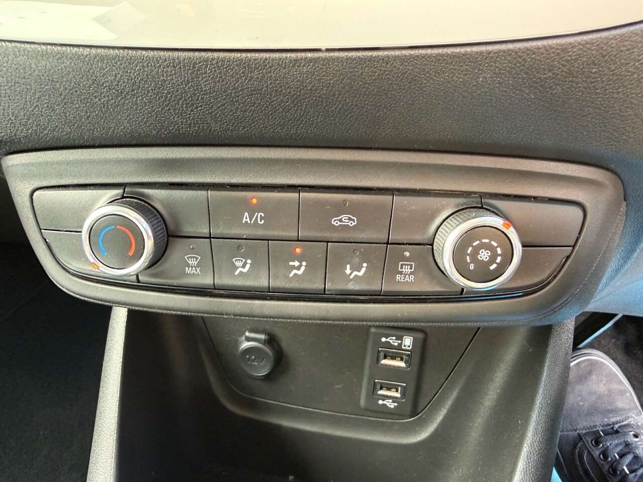 2020 VAUXHALL CROSSLAND X 2020 VAUXHALL CROSSLAND X