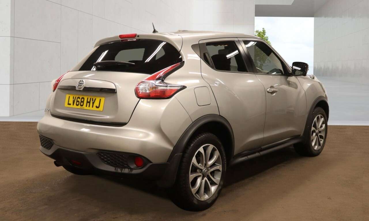 A 2018 NISSAN JUKE 1.2 DIG-T Tekna SUV 5dr Petrol Manual Euro 6 (s/s) (115 ps) Economical .Nav A 2018 NISSAN JUKE 1.2 DIG-T Tekna SUV 5dr Petrol Manual Euro 6 (s/s) (115 ps) Economical .Nav