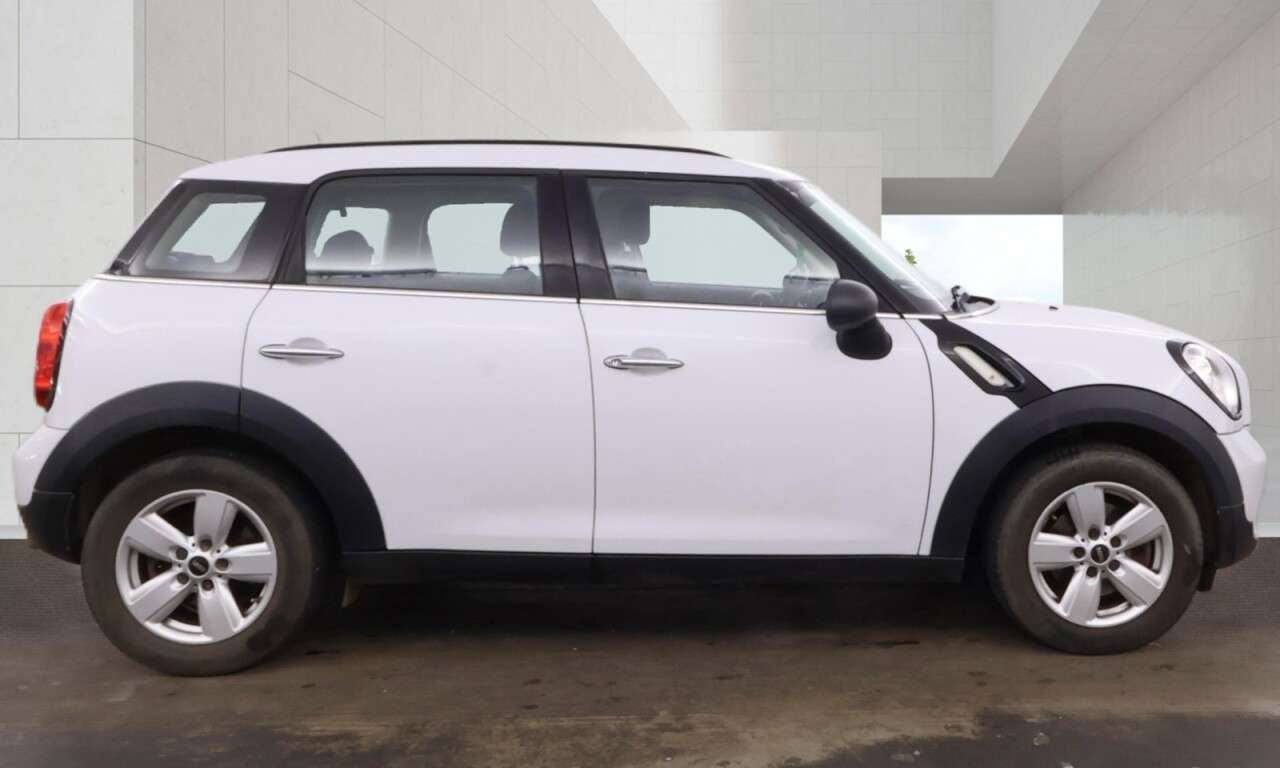 2016 MINI COUNTRYMAN 2016 MINI COUNTRYMAN