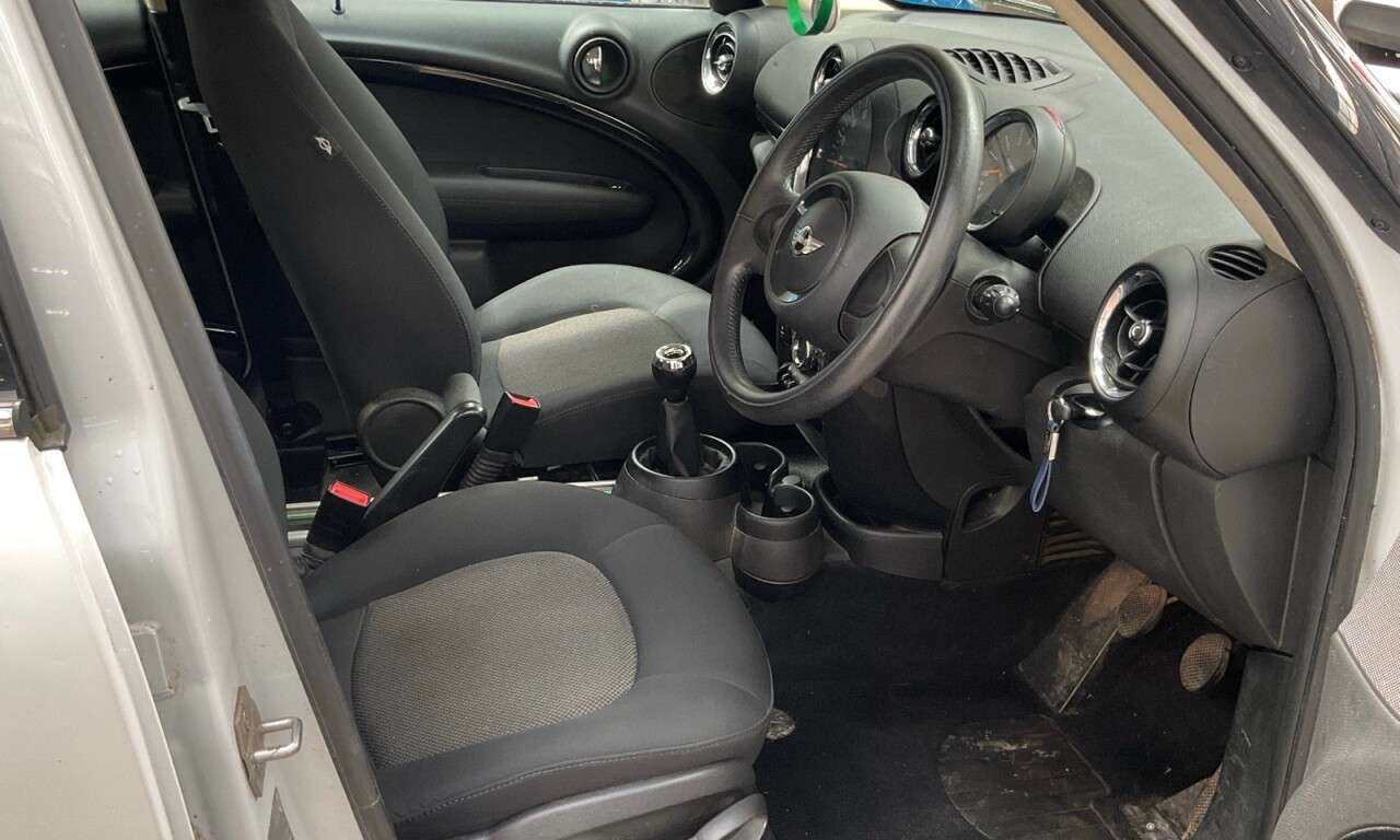 2016 MINI COUNTRYMAN 2016 MINI COUNTRYMAN