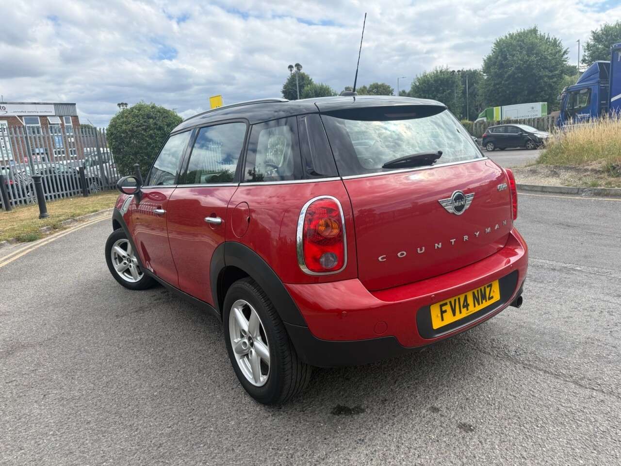 2014 MINI COUNTRYMAN 2014 MINI COUNTRYMAN