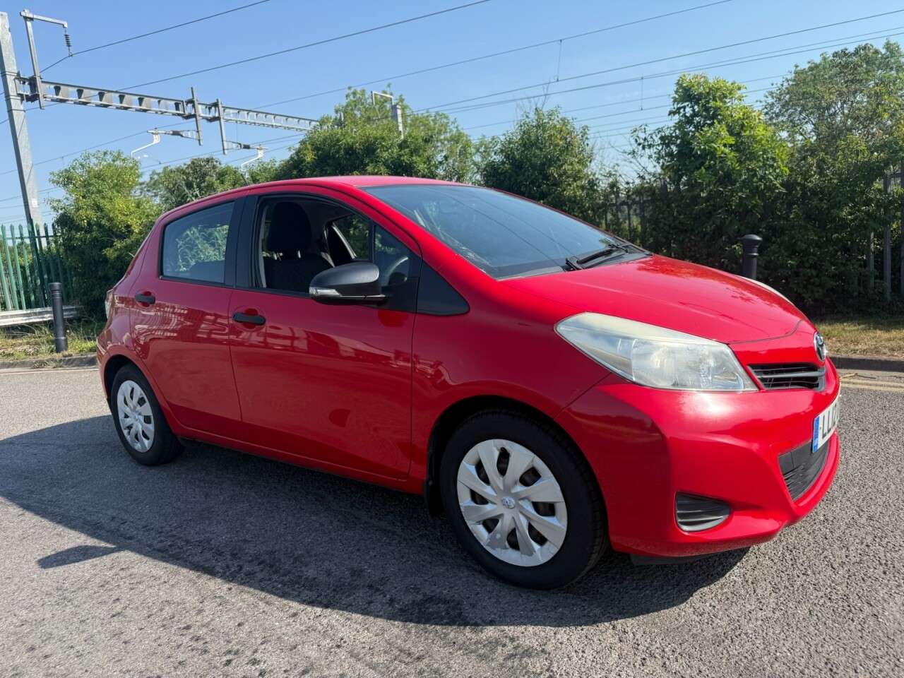 2012 TOYOTA YARIS 2012 TOYOTA YARIS