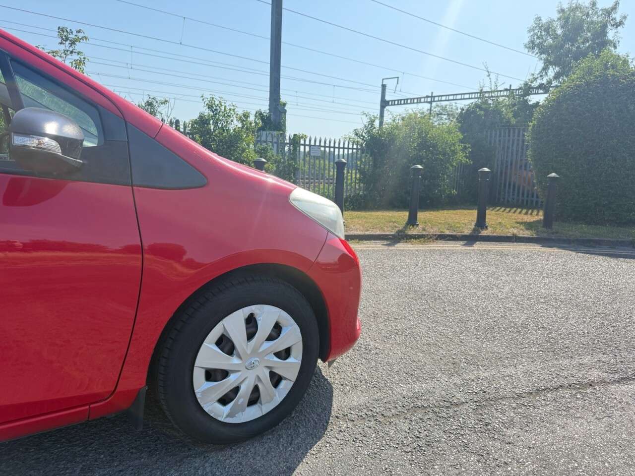 2012 TOYOTA YARIS 2012 TOYOTA YARIS