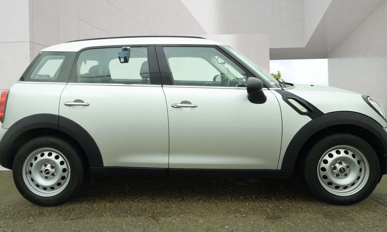 2016 MINI COUNTRYMAN 2016 MINI COUNTRYMAN