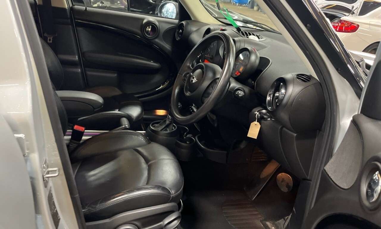 2016 MINI COUNTRYMAN 2016 MINI COUNTRYMAN
