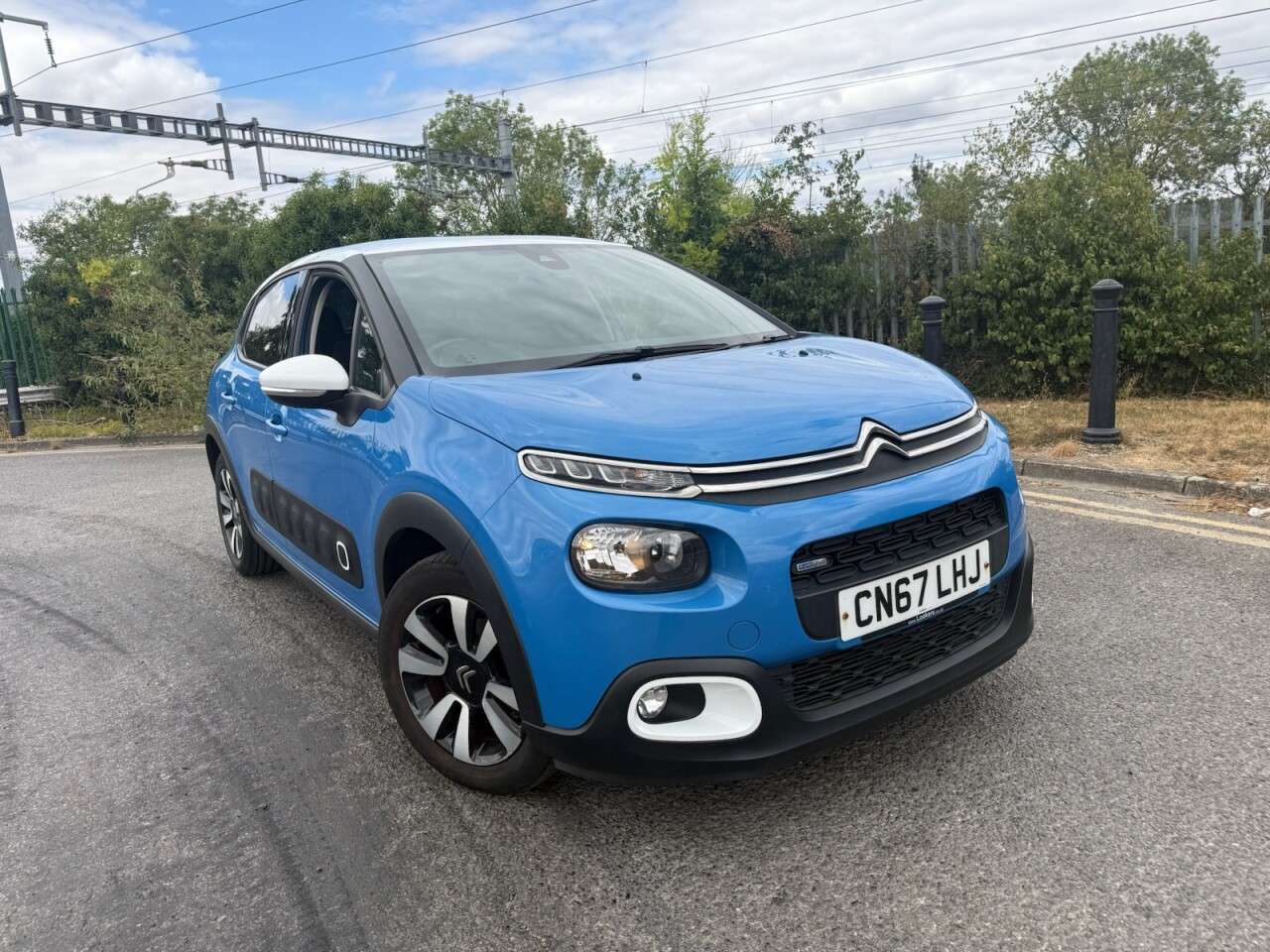 A 2017 CITROEN C3 1.2 PureTech Flair Hatchback 5dr Petrol Manual Euro 6 (82 ps) Economical .N A 2017 CITROEN C3 1.2 PureTech Flair Hatchback 5dr Petrol Manual Euro 6 (82 ps) Economical .N