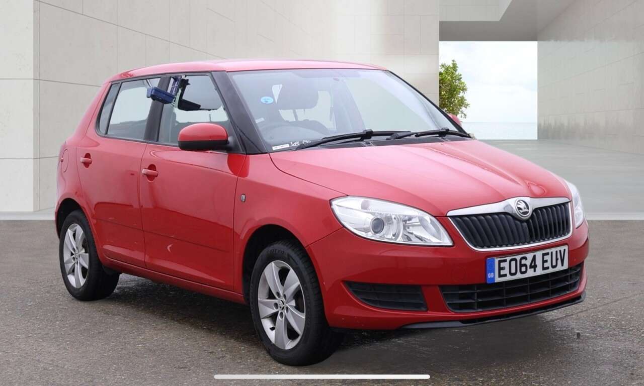 A 2014 SKODA FABIA 1.2 TSI SE Hatchback 5dr Petrol Manual Euro 5 (86 ps) Economical . A 2014 SKODA FABIA 1.2 TSI SE Hatchback 5dr Petrol Manual Euro 5 (86 ps) Economical .
