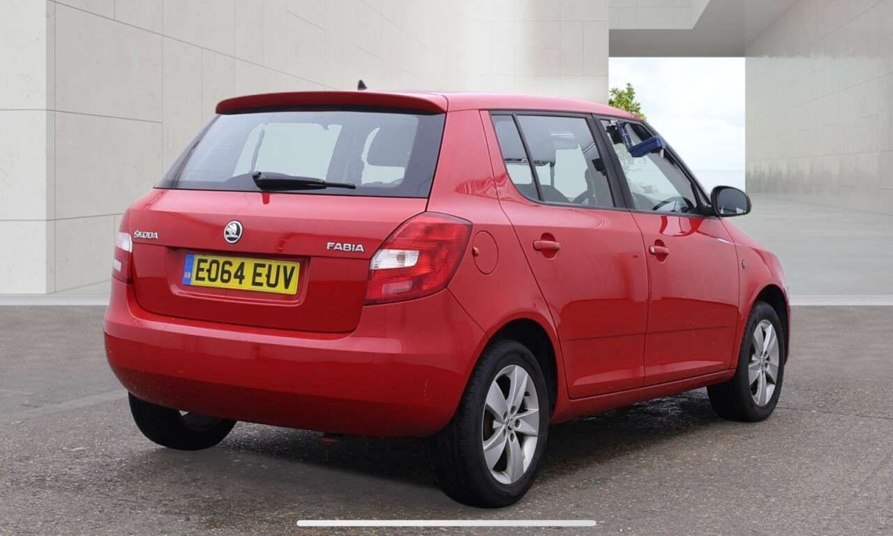 A 2014 SKODA FABIA 1.2 TSI SE Hatchback 5dr Petrol Manual Euro 5 (86 ps) Economical . A 2014 SKODA FABIA 1.2 TSI SE Hatchback 5dr Petrol Manual Euro 5 (86 ps) Economical .