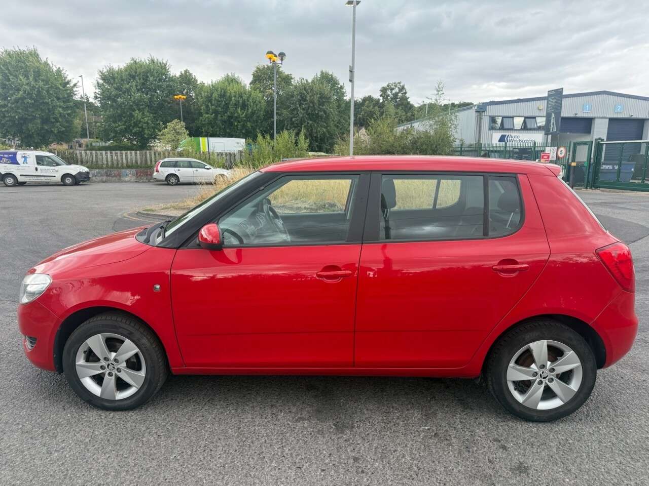 2014 SKODA FABIA 2014 SKODA FABIA