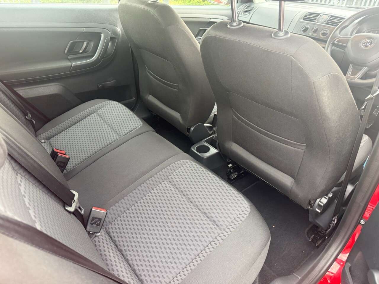 2014 SKODA FABIA 2014 SKODA FABIA