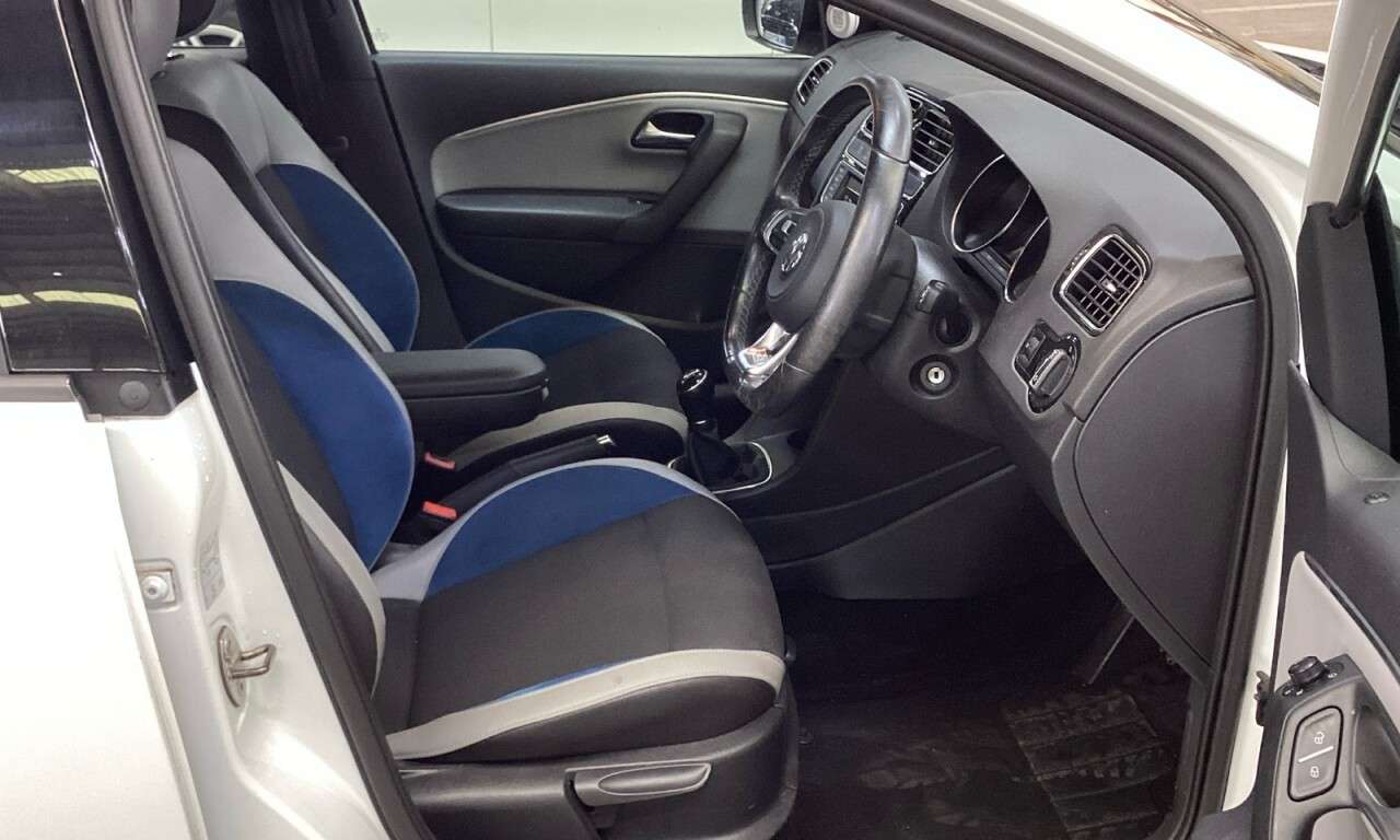 2016 VOLKSWAGEN POLO 2016 VOLKSWAGEN POLO