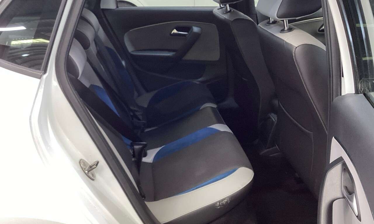 2016 VOLKSWAGEN POLO 2016 VOLKSWAGEN POLO