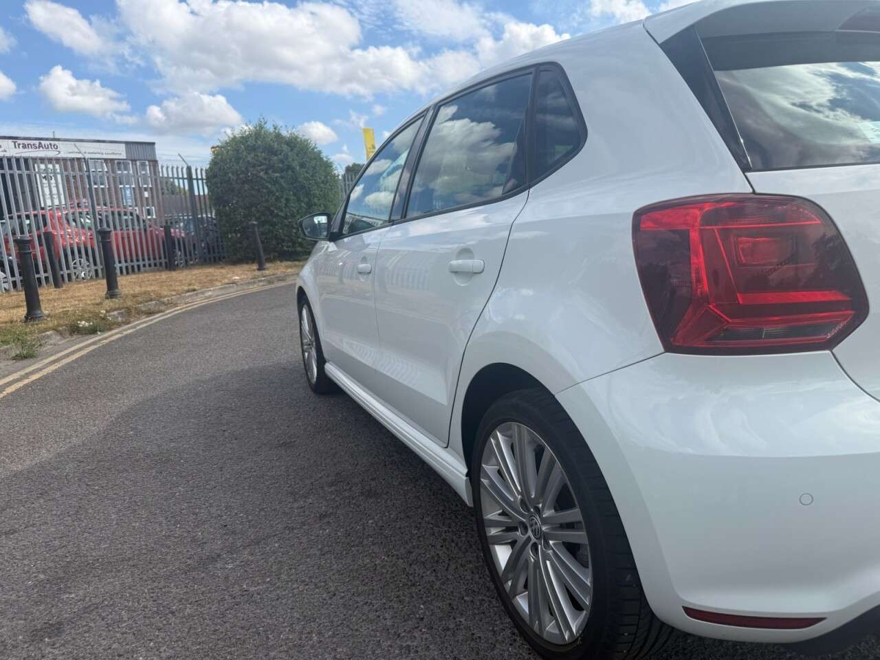 2016 VOLKSWAGEN POLO 2016 VOLKSWAGEN POLO