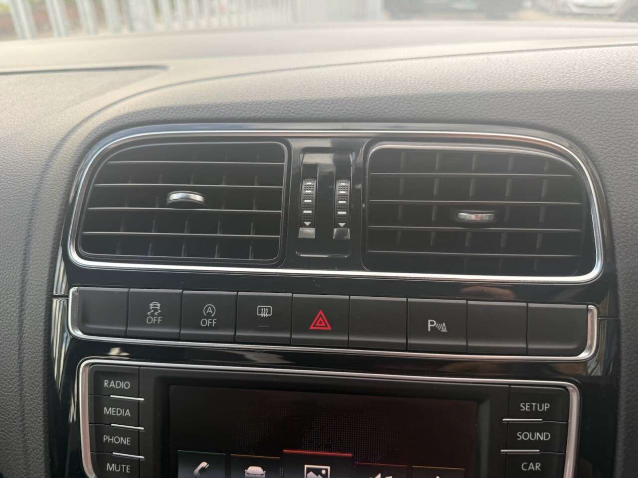 2016 VOLKSWAGEN POLO 2016 VOLKSWAGEN POLO