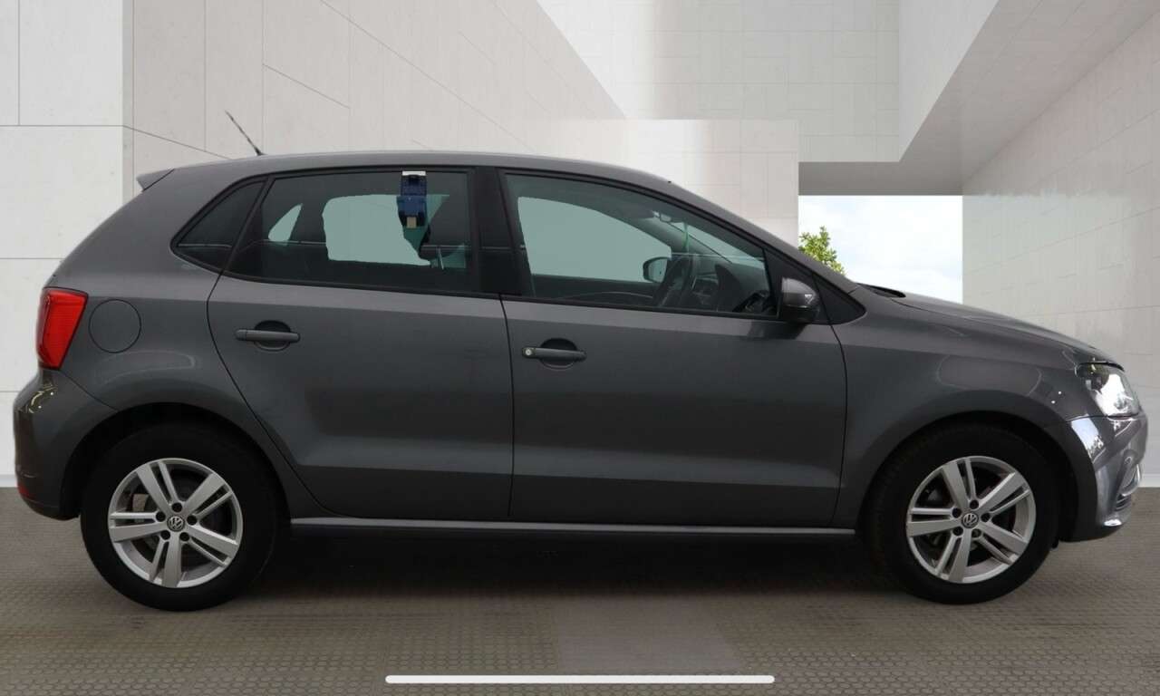 2017 VOLKSWAGEN POLO 2017 VOLKSWAGEN POLO