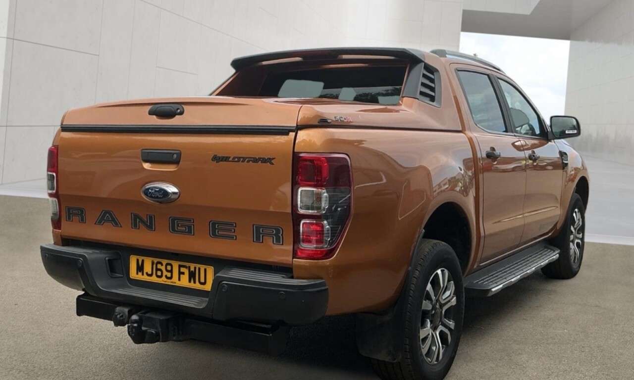 A 2019 FORD RANGER 2.0 EcoBlue Wildtrak Pickup Double Cab 4dr Diesel Auto 4WD Euro 6 (s/s) (21 A 2019 FORD RANGER 2.0 EcoBlue Wildtrak Pickup Double Cab 4dr Diesel Auto 4WD Euro 6 (s/s) (21