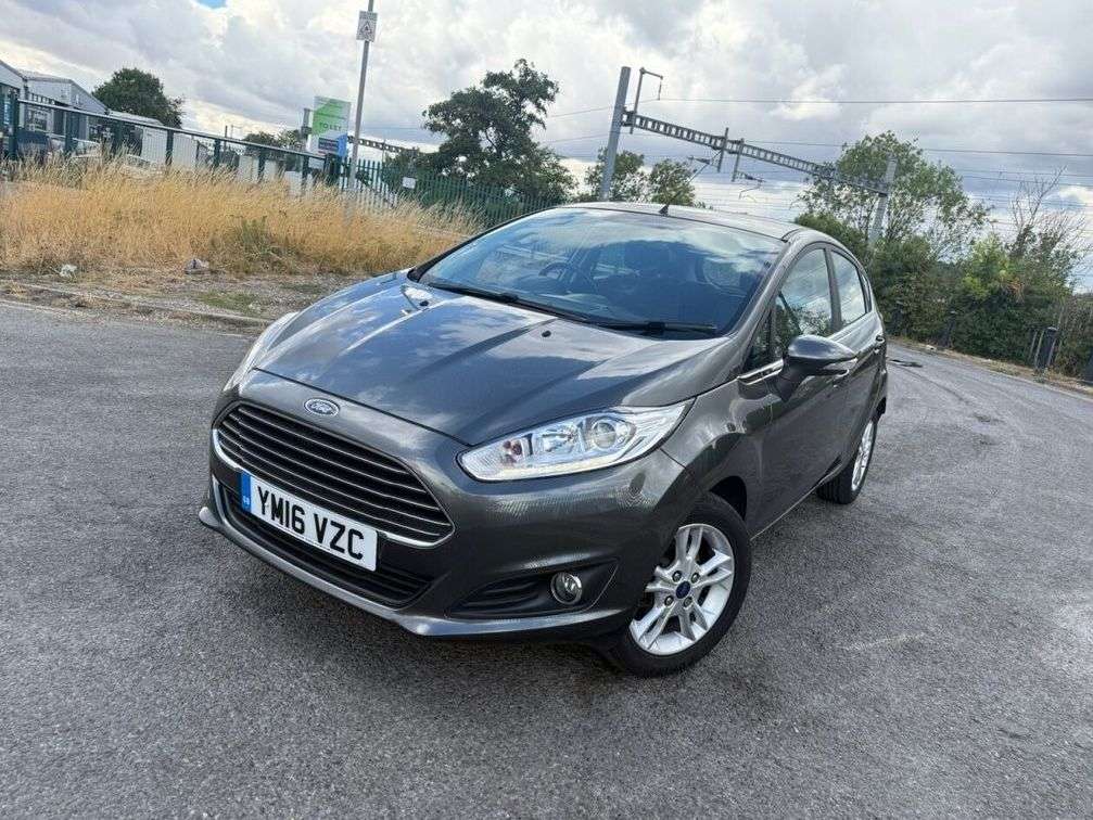 A 2016 FORD FIESTA 1.0T EcoBoost Zetec Hatchback 5dr Petrol Manual Euro 6 (s/s) (100 ps) Econo A 2016 FORD FIESTA 1.0T EcoBoost Zetec Hatchback 5dr Petrol Manual Euro 6 (s/s) (100 ps) Econo