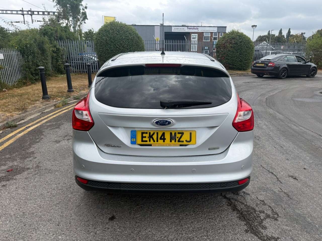 A 2014 FORD FOCUS 1.0T EcoBoost Titanium Navigator Hatchback 5dr Petrol Manual Euro 5 (s/s) ( A 2014 FORD FOCUS 1.0T EcoBoost Titanium Navigator Hatchback 5dr Petrol Manual Euro 5 (s/s) (