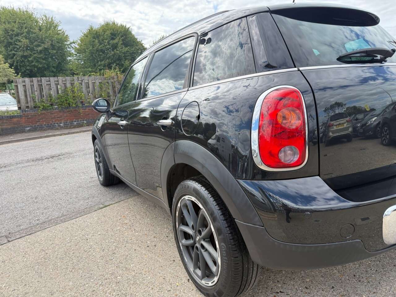 2016 MINI COUNTRYMAN 2016 MINI COUNTRYMAN