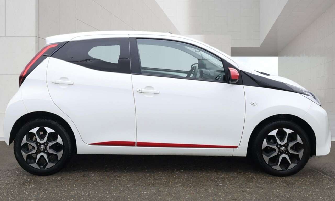 2019 TOYOTA AYGO 2019 TOYOTA AYGO
