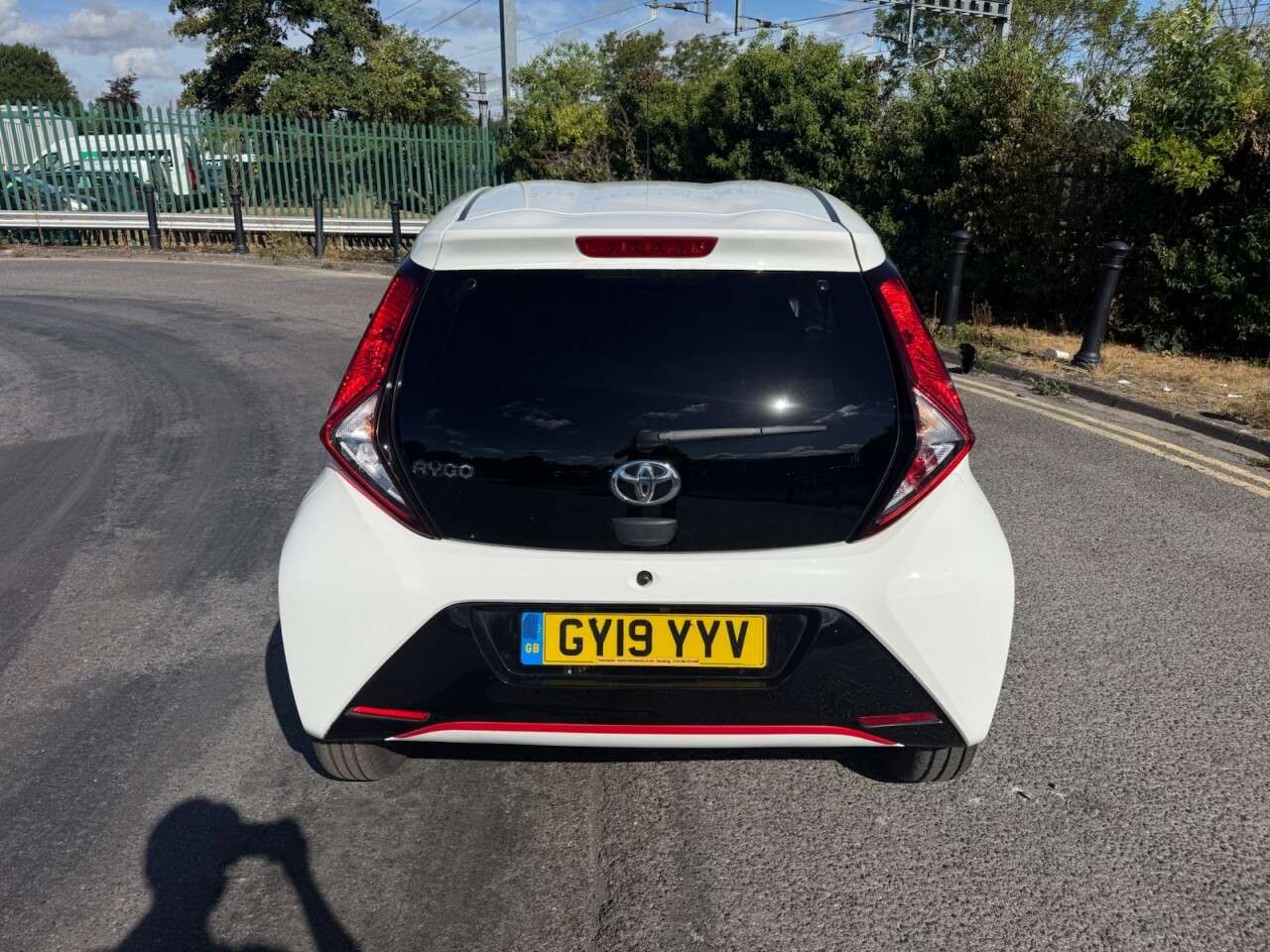 A 2019 TOYOTA AYGO 1.0 VVT-i x-trend Funroof 5dr Petrol x-shift Euro 6 (71 ps) Economical .Hat A 2019 TOYOTA AYGO 1.0 VVT-i x-trend Funroof 5dr Petrol x-shift Euro 6 (71 ps) Economical .Hat