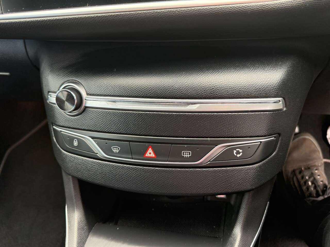 2020 PEUGEOT 308 2020 PEUGEOT 308
