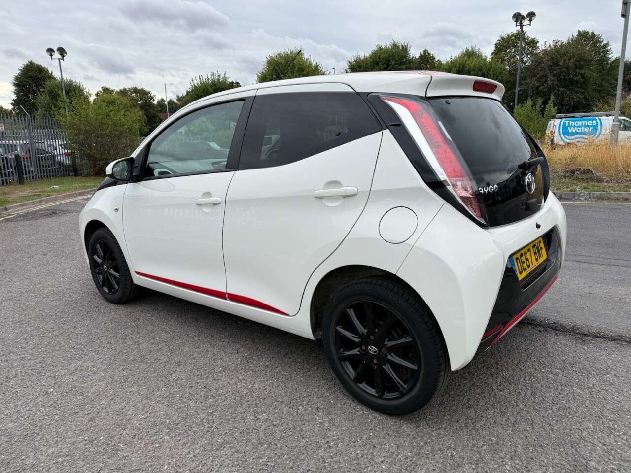 2017 TOYOTA AYGO 2017 TOYOTA AYGO