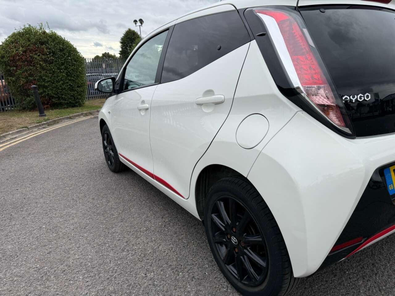 2017 TOYOTA AYGO 2017 TOYOTA AYGO