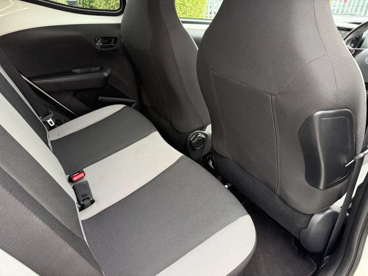 2017 TOYOTA AYGO 2017 TOYOTA AYGO