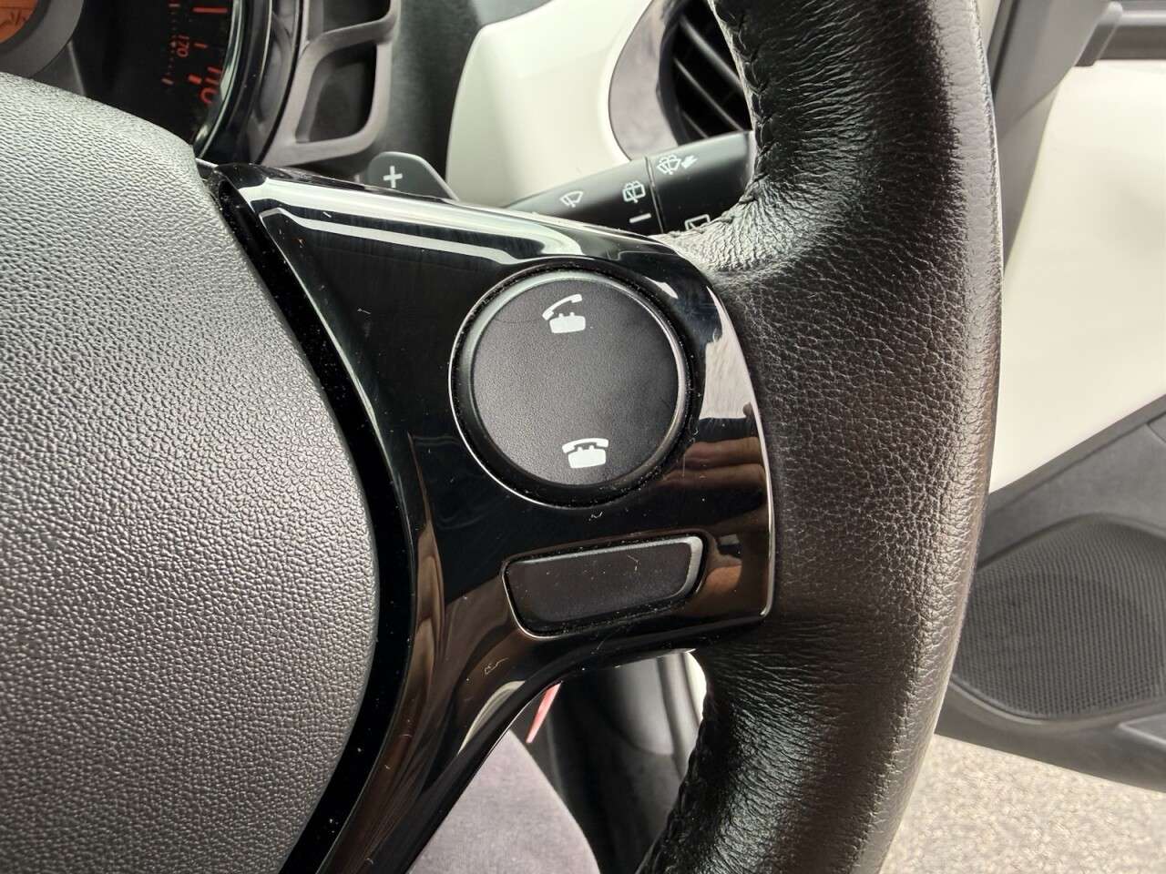 2017 TOYOTA AYGO 2017 TOYOTA AYGO