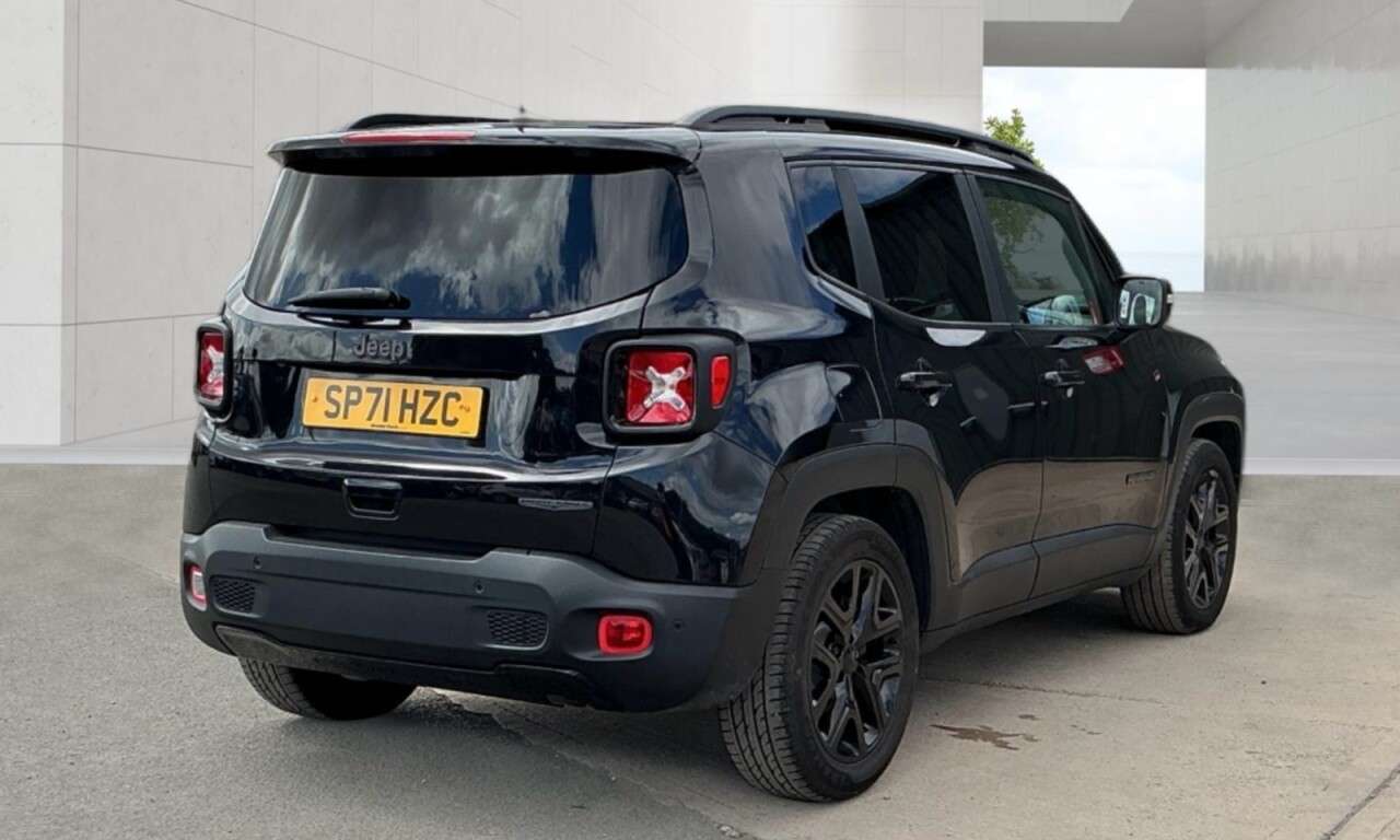 A 2021 JEEP RENEGADE 1.0 GSE T3 Night Eagle SUV 5dr Petrol Manual Euro 6 (s/s) (120 ps) Economic A 2021 JEEP RENEGADE 1.0 GSE T3 Night Eagle SUV 5dr Petrol Manual Euro 6 (s/s) (120 ps) Economic
