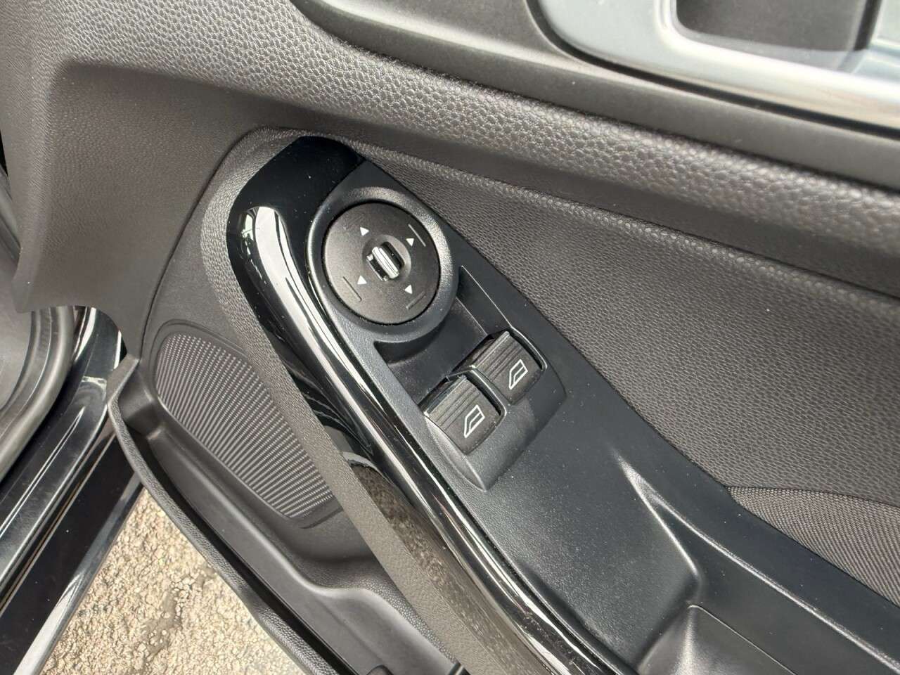 2014 FORD FIESTA 2014 FORD FIESTA