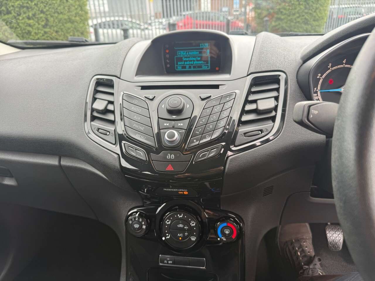 2014 FORD FIESTA 2014 FORD FIESTA