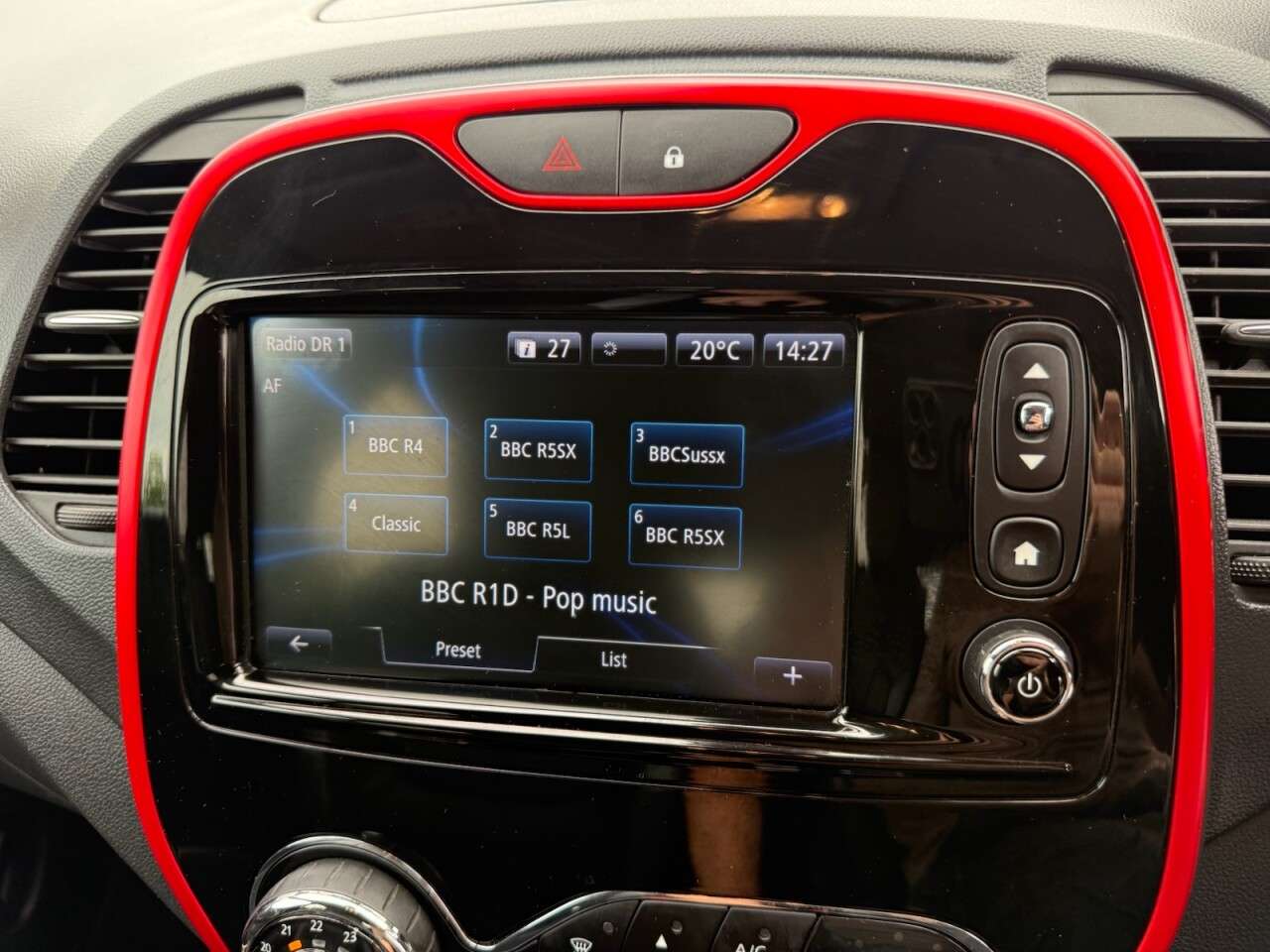 2017 RENAULT CAPTUR 2017 RENAULT CAPTUR