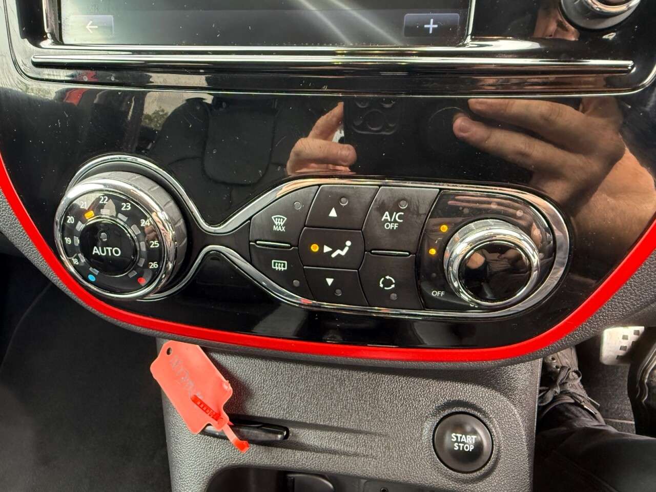 2017 RENAULT CAPTUR 2017 RENAULT CAPTUR