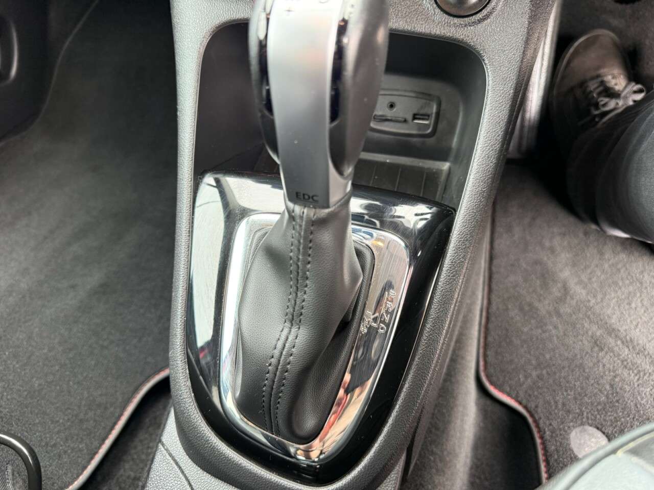 2017 RENAULT CAPTUR 2017 RENAULT CAPTUR