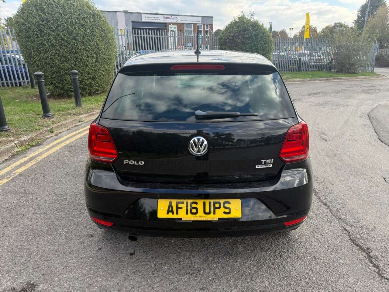 A 2016 VOLKSWAGEN POLO 1.2 TSI BlueMotion Tech Match Hatchback 5dr Petrol Manual Euro 6 (s/s) (90 A 2016 VOLKSWAGEN POLO 1.2 TSI BlueMotion Tech Match Hatchback 5dr Petrol Manual Euro 6 (s/s) (90